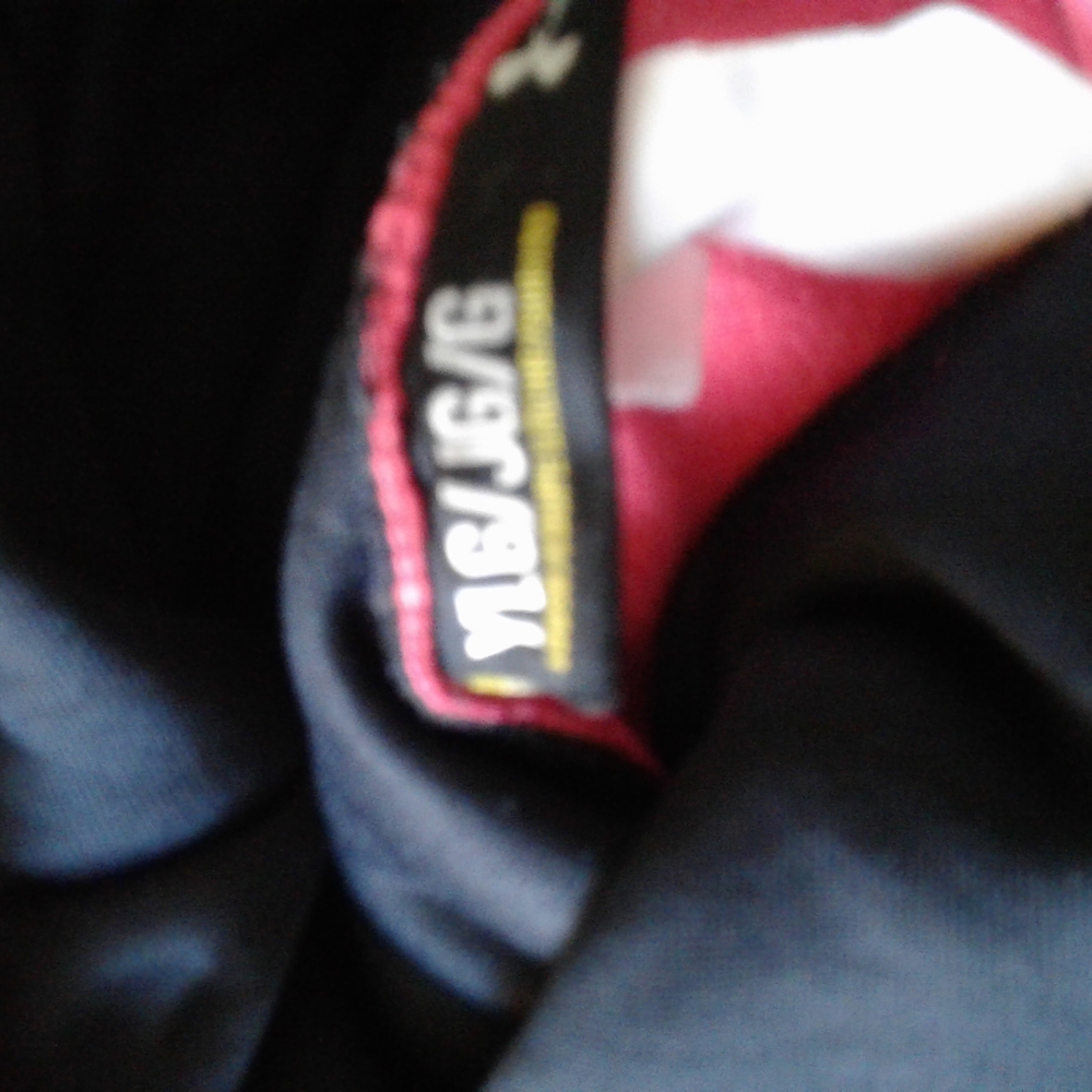 Youth Under Armour Hoodie - Picture 5 of 5
